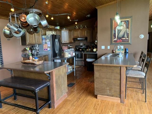 549 Cold Brook Ave, Hot Springs, SD 57747